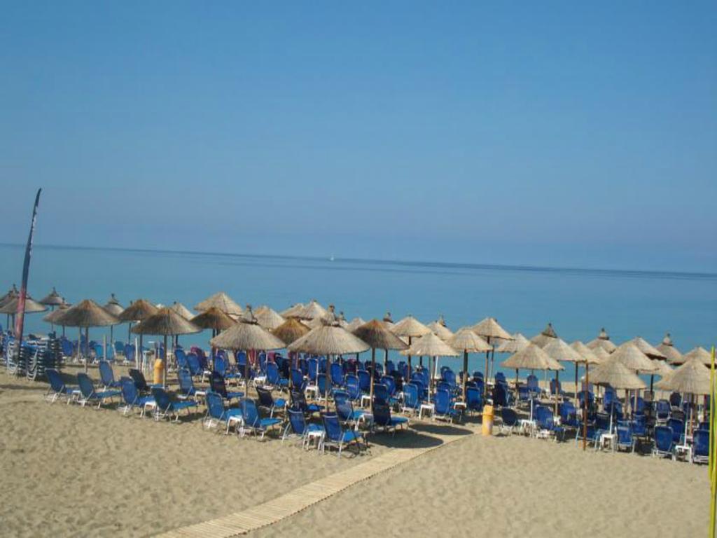 Villa Giovanni Paralia Vrachou Exteriér fotografie