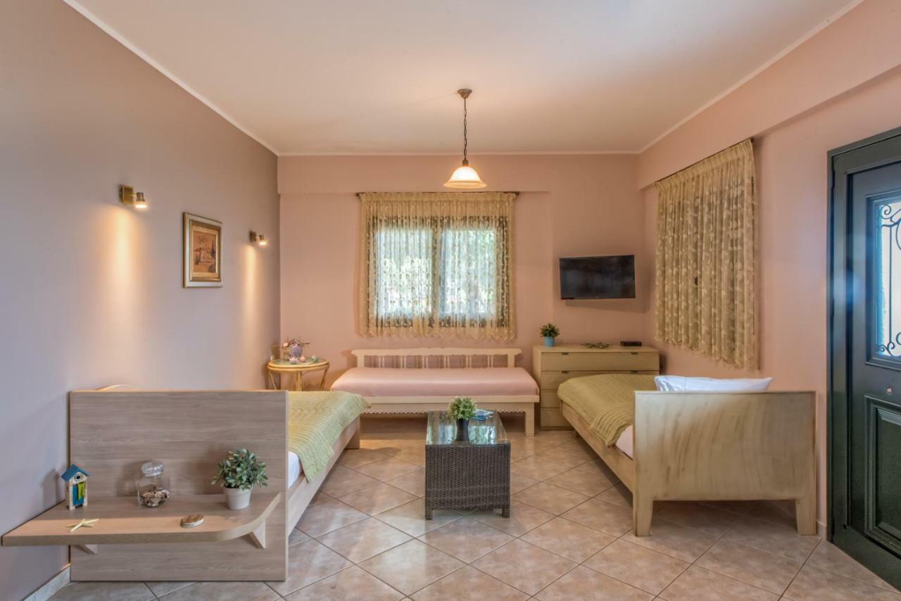 Villa Giovanni Paralia Vrachou Exteriér fotografie