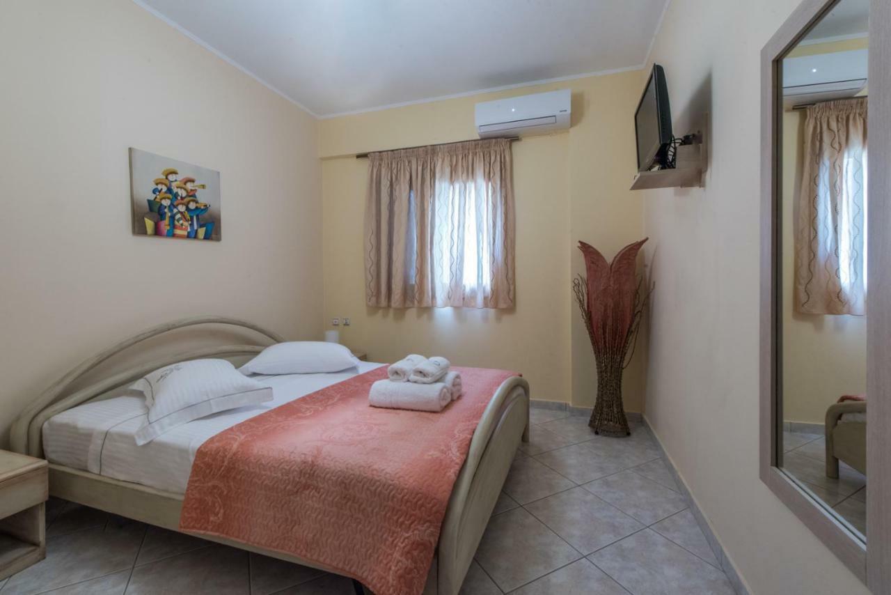 Villa Giovanni Paralia Vrachou Exteriér fotografie