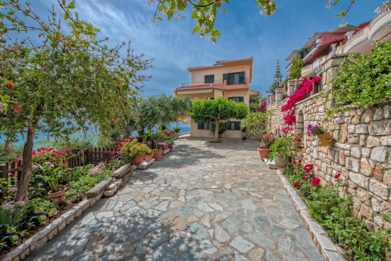Villa Giovanni Paralia Vrachou Exteriér fotografie