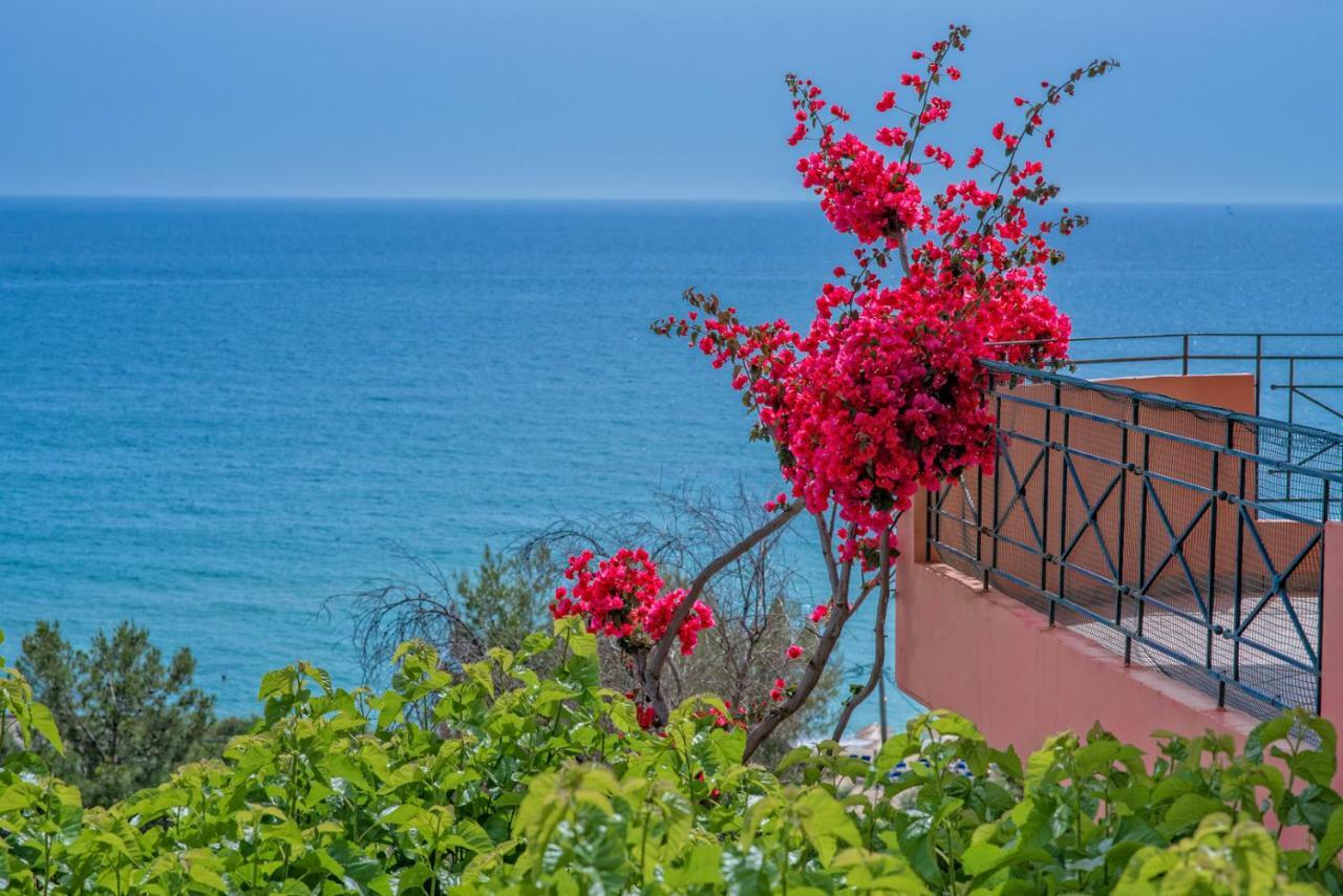 Villa Giovanni Paralia Vrachou Exteriér fotografie